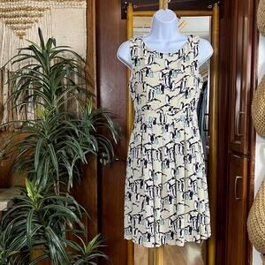 LA Soul Penguin Print Dress Small Fit Flare Pleated Knee Length Tie Back Pockets